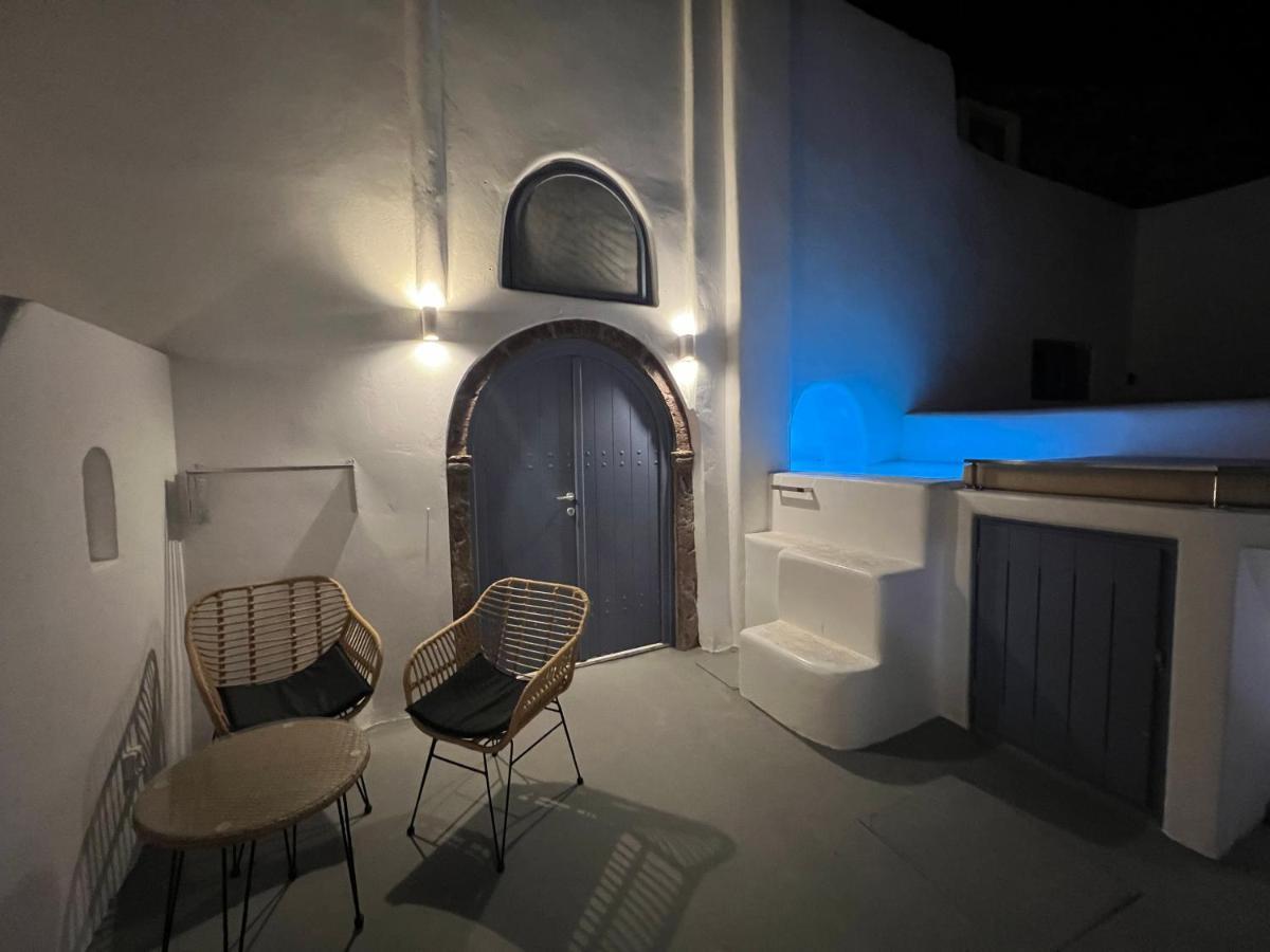 Oinos Luxury Suites Foinikiá 外观 照片