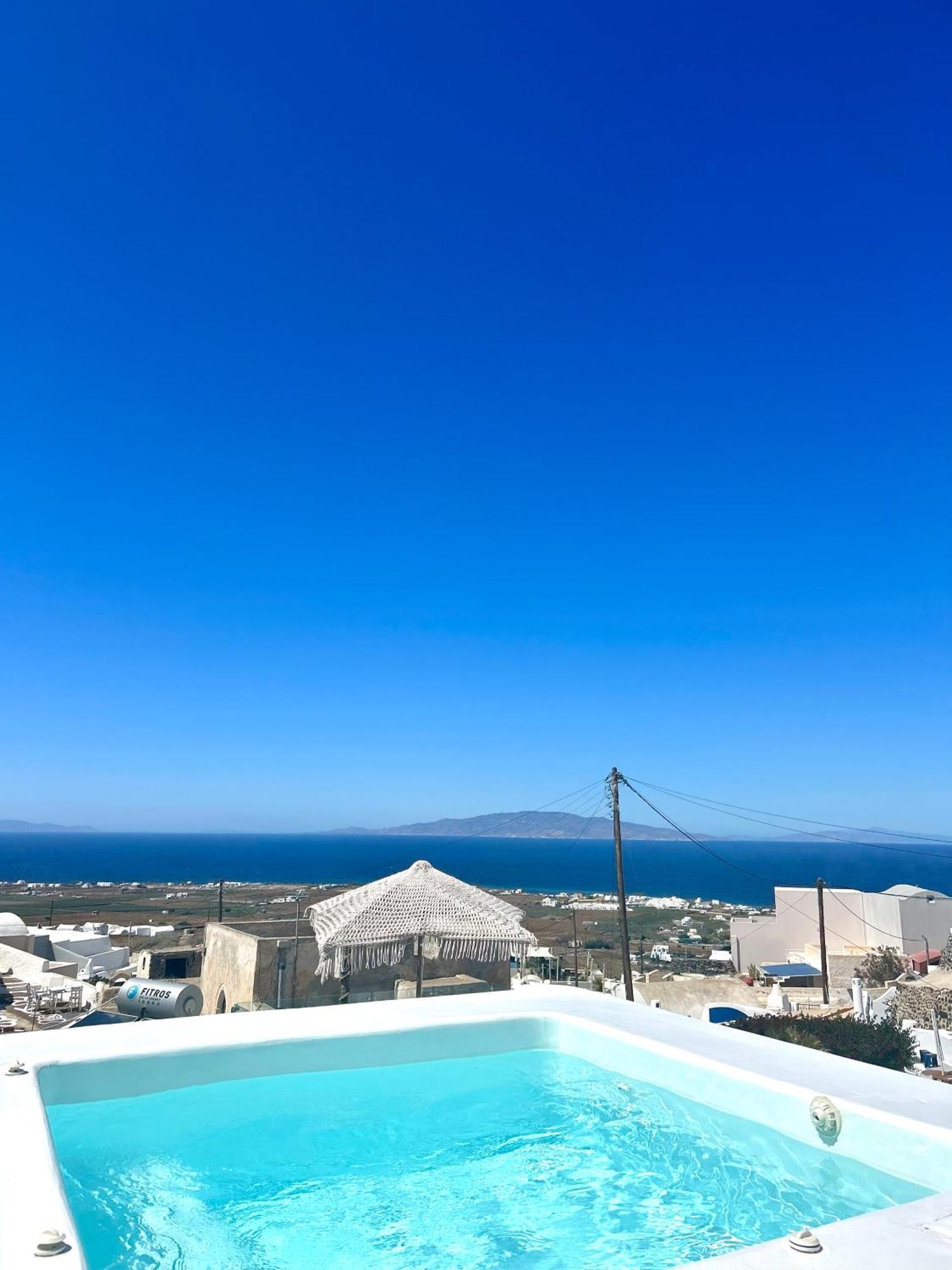 Oinos Luxury Suites Foinikiá 外观 照片
